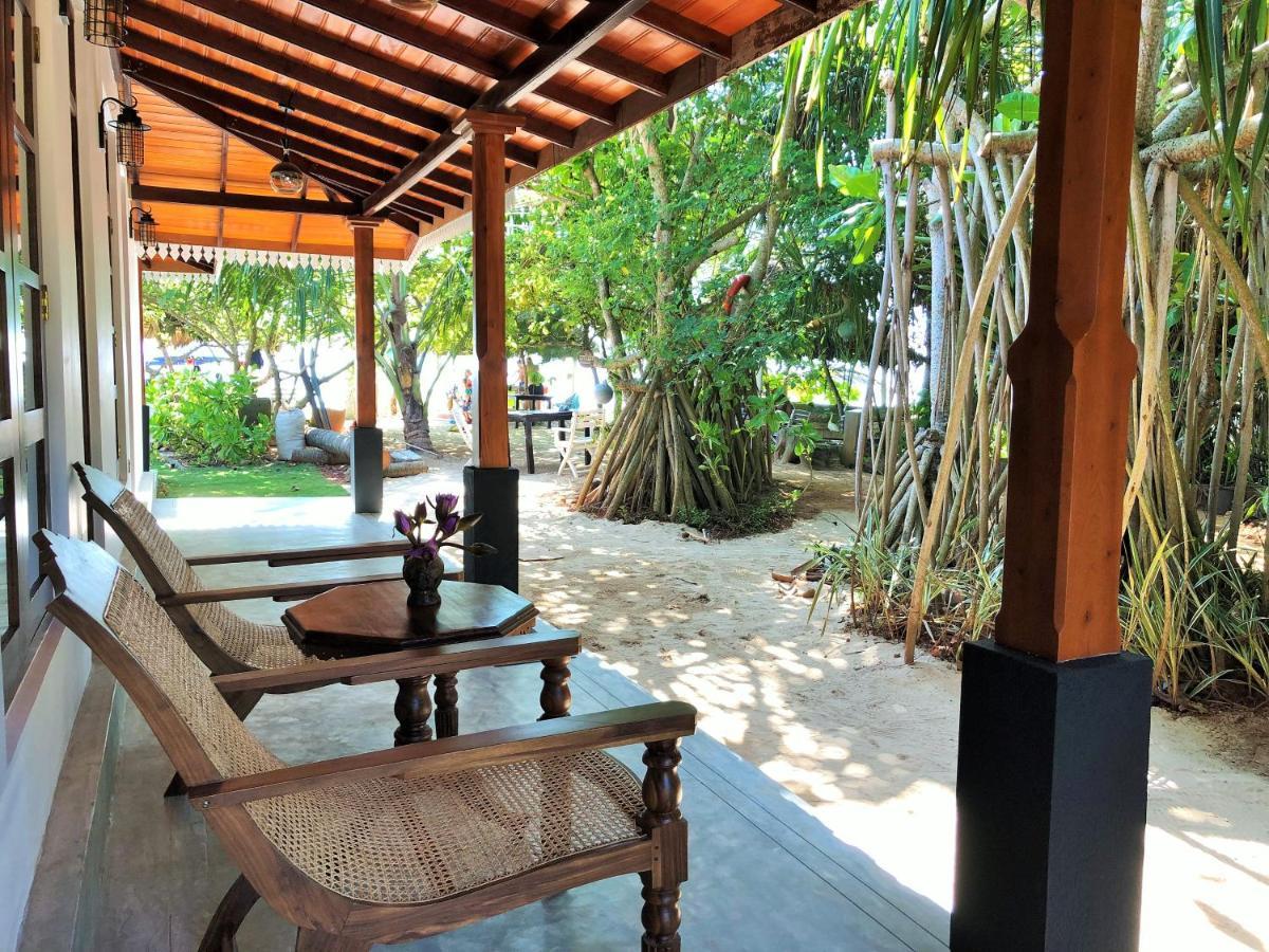 Sunflower Beach Resort Beruwala Buitenkant foto