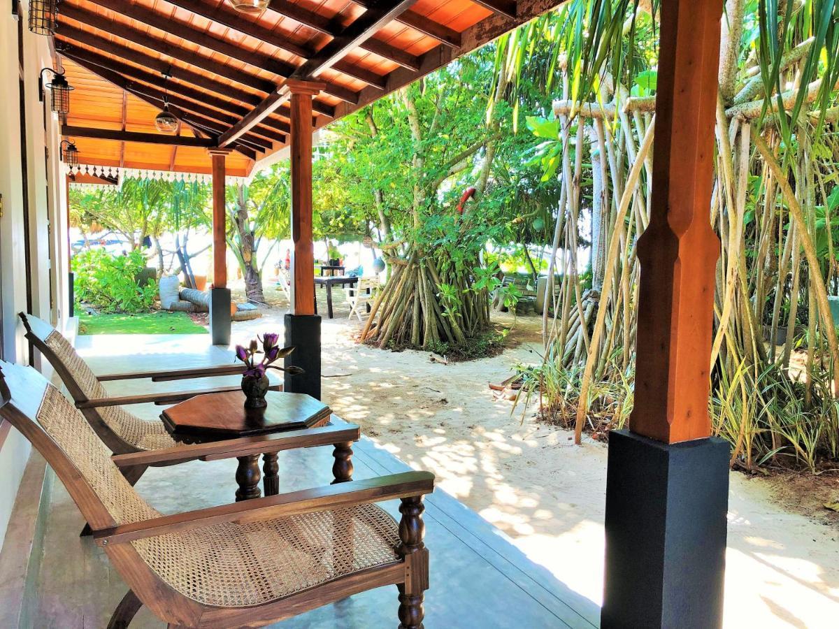 Sunflower Beach Resort Beruwala Buitenkant foto